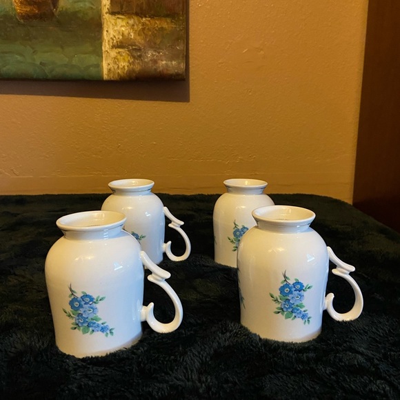 Porcelain mugs - Picture 9 of 13
